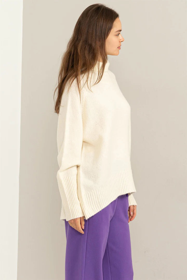 DREAM STATE TURTLENECK LONG SLEEVE SWEATER