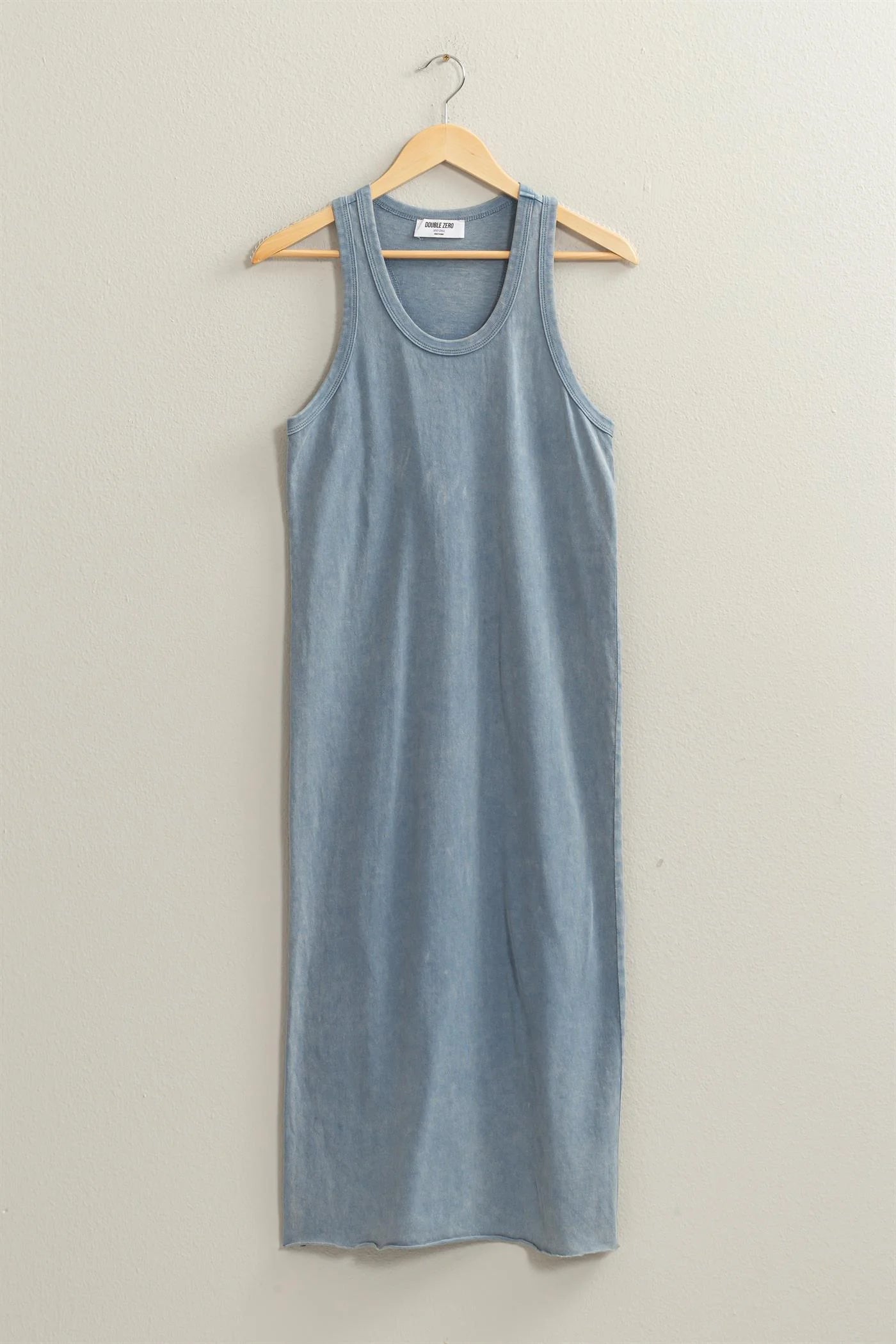 SLEEVELESS SHIFT MIDI DRESS