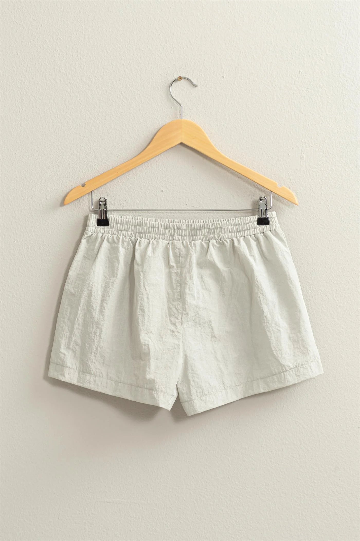 MID WAIST NYLON SHORTS