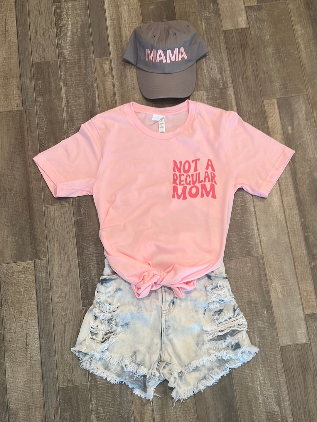 “I’m A Cool Mom” tee