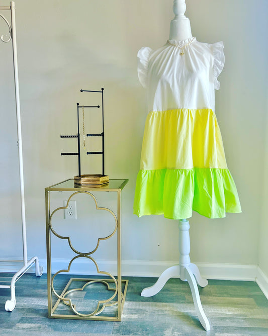 Color-block Ruffled Sleeve Dress
